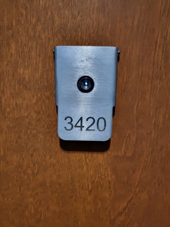 Building Photo - 235 W Van Buren St