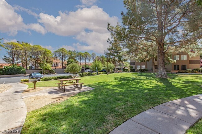 Building Photo - 2200 S Fort Apache Rd