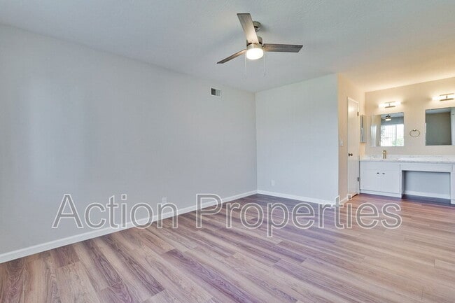 Building Photo - 1664 Merriton Ct