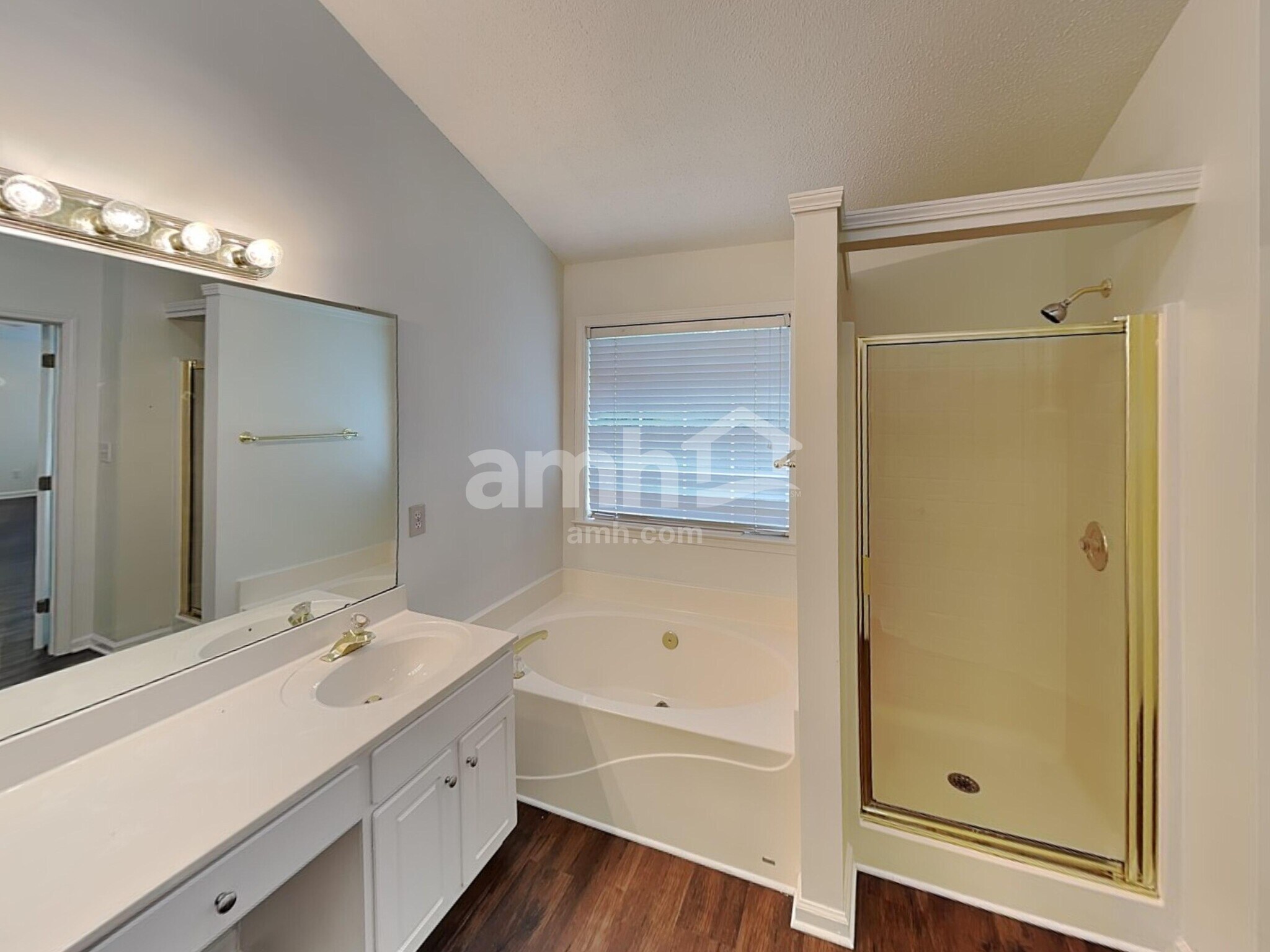 Building Photo - 11538 Laurel View Dr