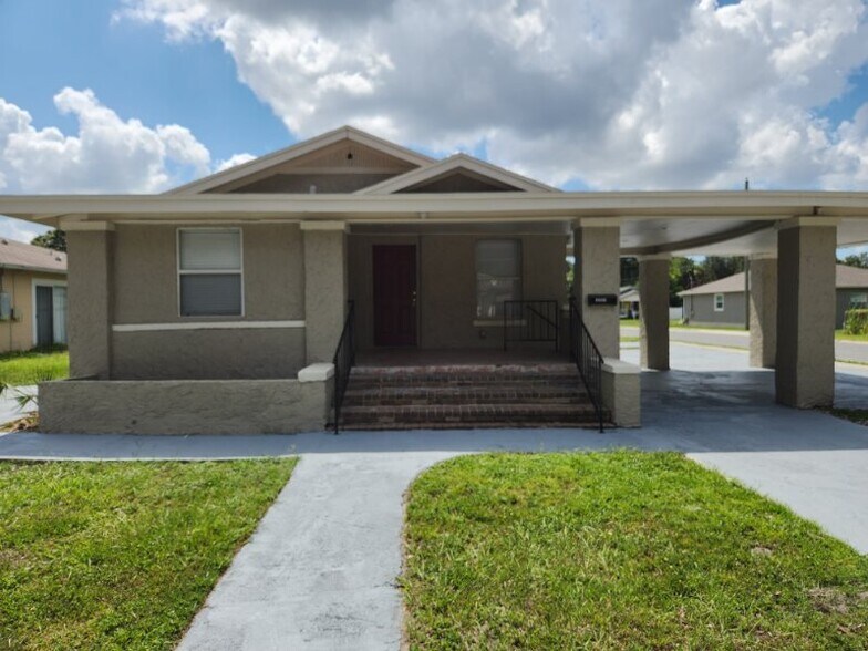 Building Photo - 3301 E 27th Ave