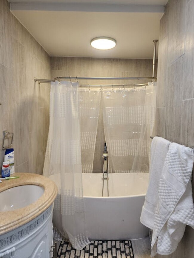 Building Photo - Long Realty & Property Management - Very Beautiful Cabin Close to Ski Resorts