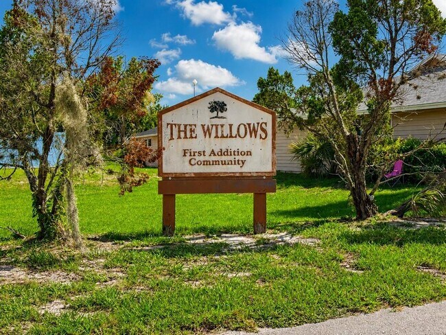 Building Photo - 2910 Western Willow Terrace
