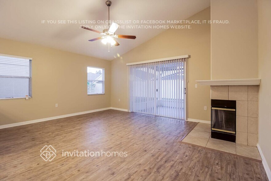 Building Photo - 14100 Yellow Wood Cir