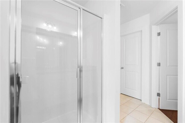 Building Photo - 5402 Brooklands Dr