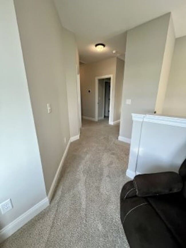 Building Photo - 187 Peytons Ridge Dr