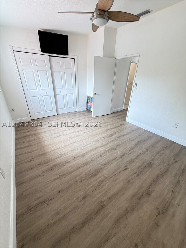 Building Photo - 6926 NW 166th Terrace