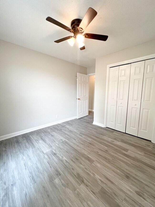 Building Photo - 531 Gainey Dr