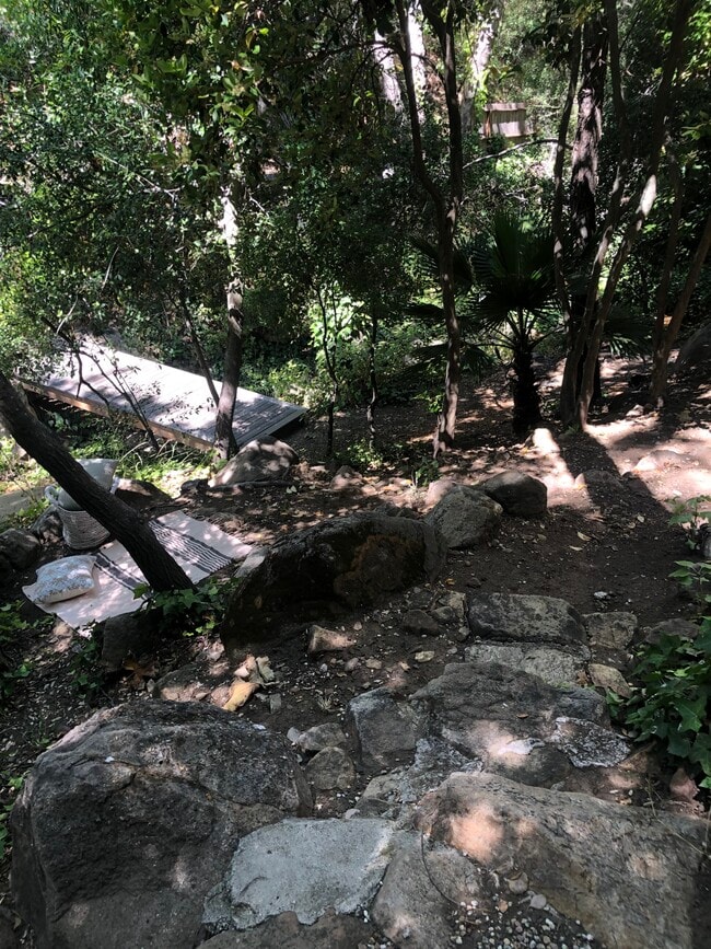 Building Photo - 25605 Wildwood Dr