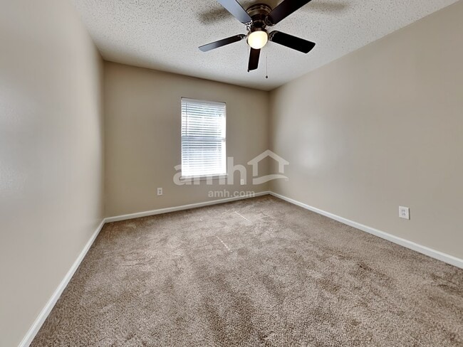 Building Photo - 96122 Stoney Glen Ct