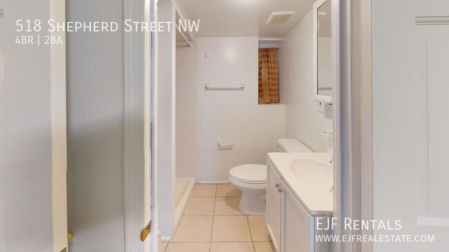 Building Photo - 518 Shepherd St NW