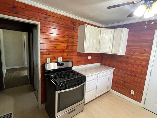 Building Photo - 7625 W William St