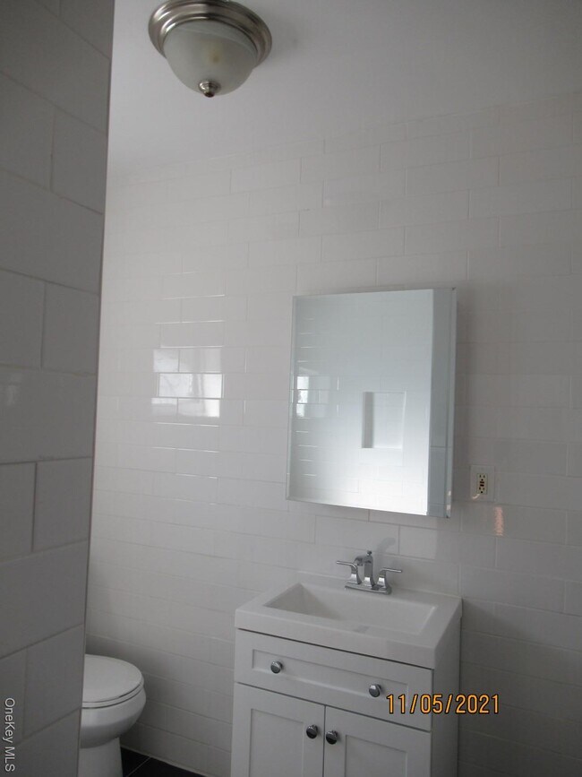 Building Photo - 60-91 54th St