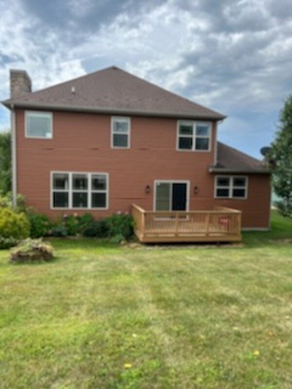 Building Photo - 2411 Nottingham Dr