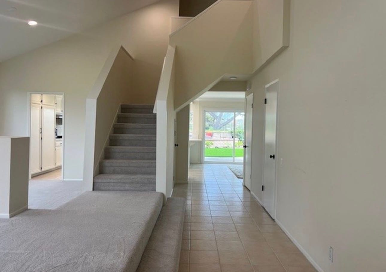 Building Photo - 23806 Lagarto