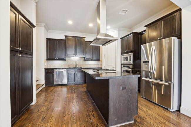 Building Photo - 4004 Feagan St