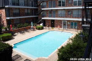 Building Photo - 8401 N New Braunfels Ave