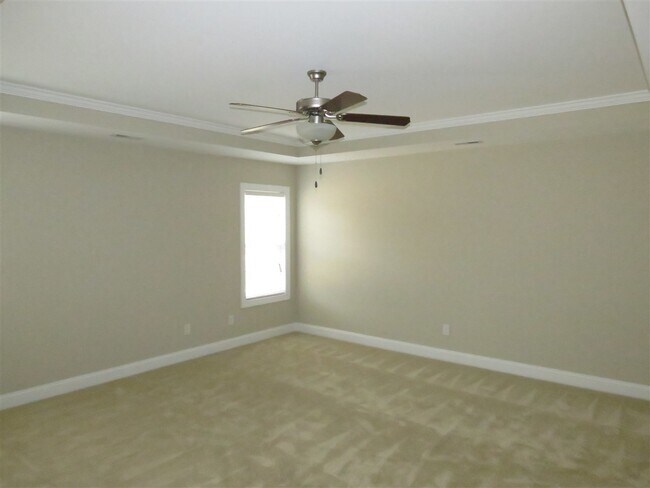 Building Photo - 411 Wolfe Ln