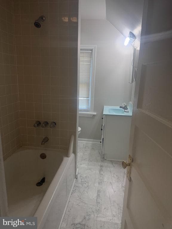 Building Photo - 48 N Sproul Rd