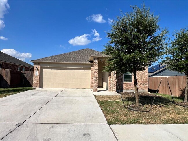 Primary Photo - 129 Concho Brook Bnd