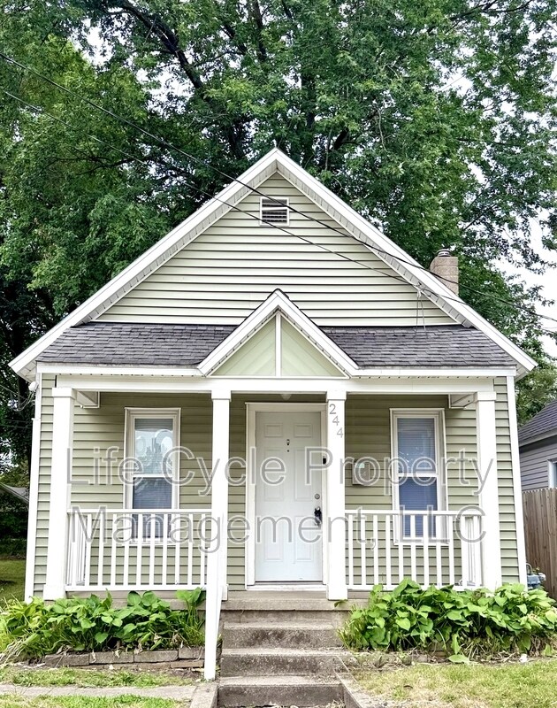 Building Photo - 244 Matilda St NE
