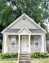 Building Photo - 244 Matilda St NE