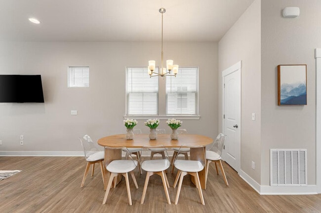 Building Photo - 9912 E 61st Ave