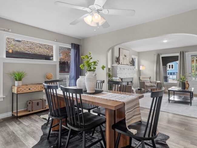 Building Photo - 4111 6th Ave