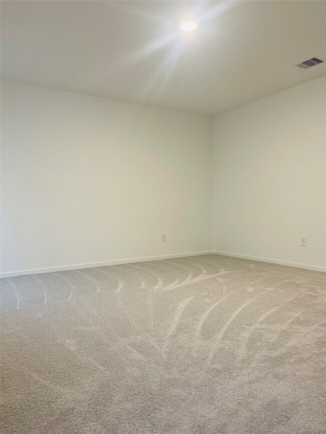 Building Photo - 12526 Mountain Daisy Rd