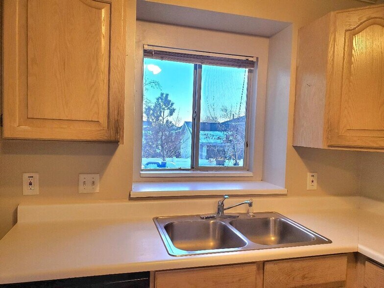 Building Photo - 1248 E 3150 N