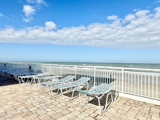 Building Photo - 3047 S Atlantic Ave