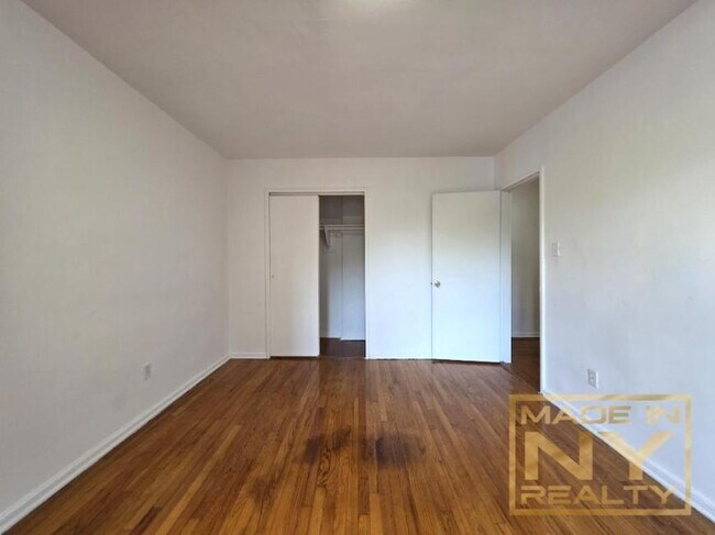 Building Photo - 1 bedroom in FOREST HILLS NY 11375