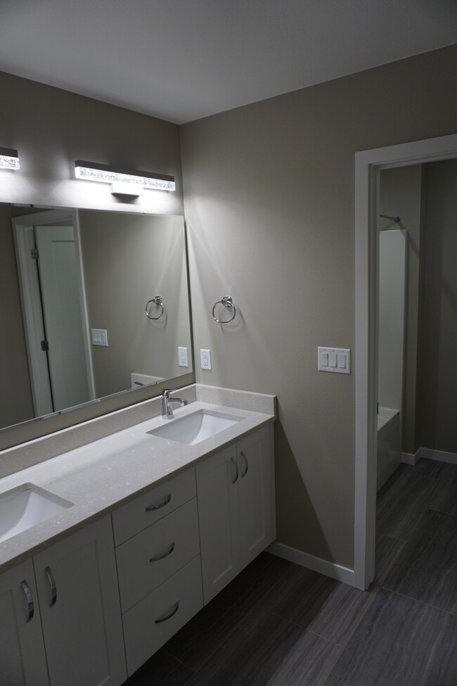 Building Photo - 3811 Stacy Dr