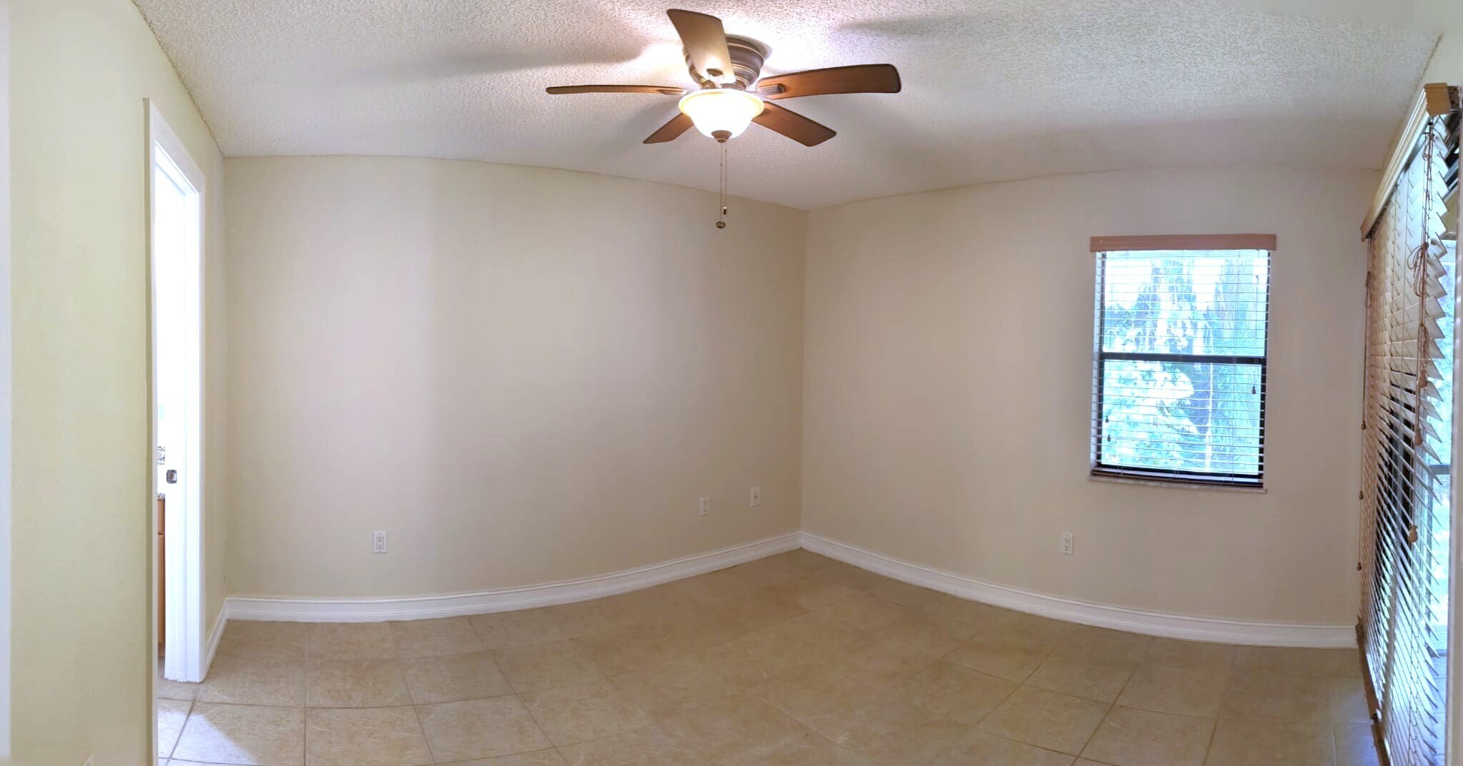 Building Photo - 3001 58th Ave S