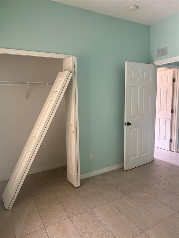 Building Photo - 58 Farmsworth Dr