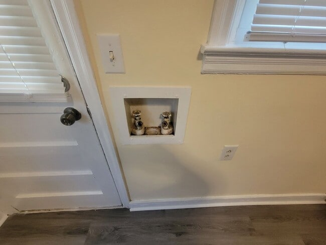 Building Photo - Rose Hill - Aiken County