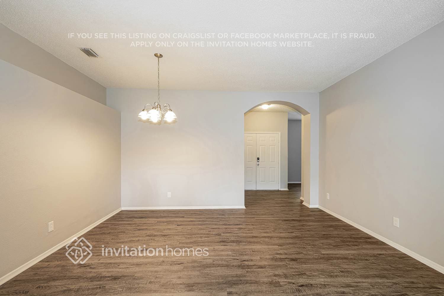 Building Photo - 22521 Laureldale Dr