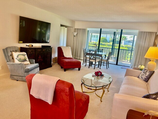 Building Photo - 1 SE Turtle Creek Dr