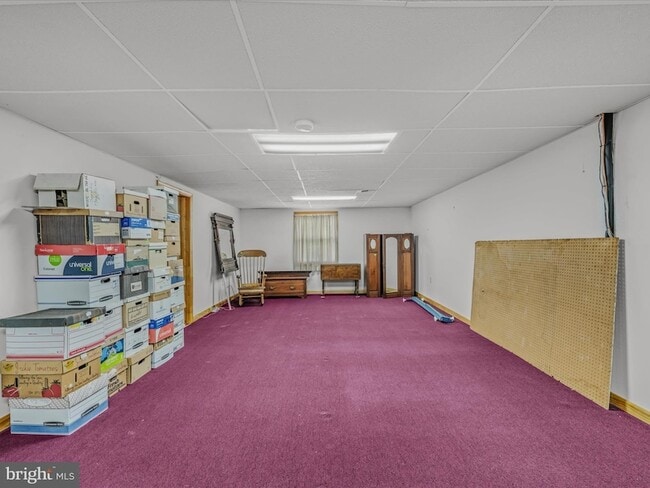 Building Photo - 73 Garden Dr