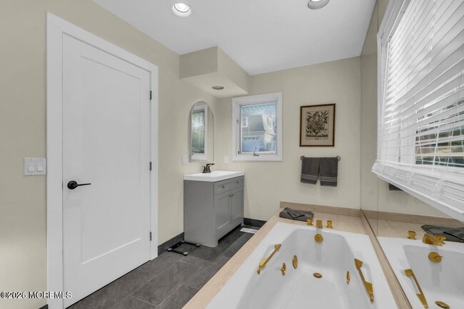 Building Photo - 36 Muncy Dr