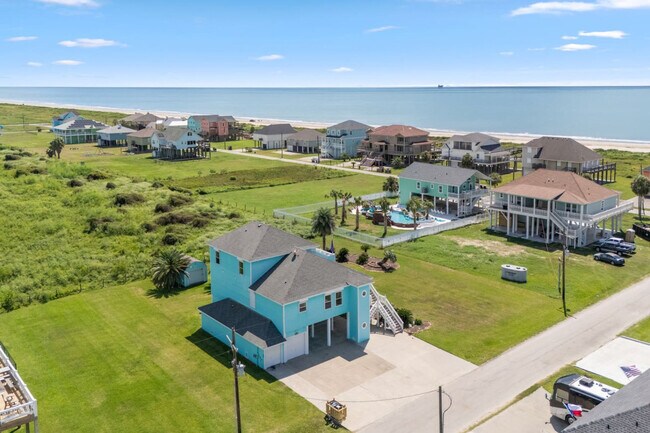 Building Photo - 814 Helen Blvd