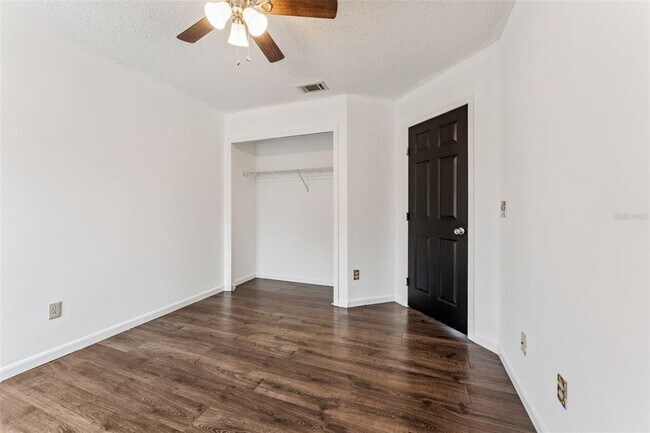 Building Photo - 7236 Somersworth Dr