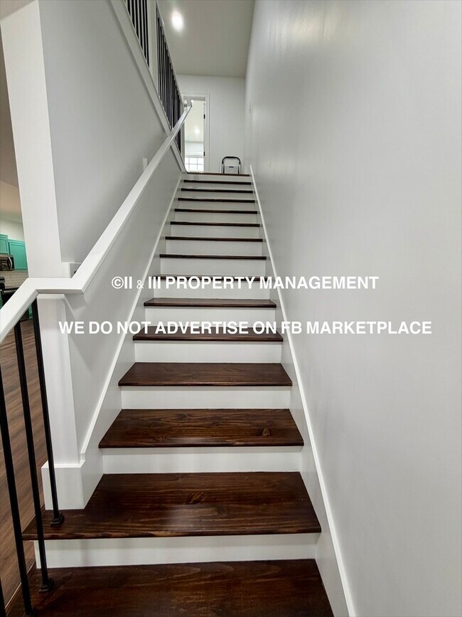 Building Photo - 113 S Cherokee St