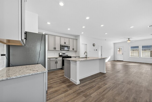 Building Photo - 3914 Windy Whisper Dr