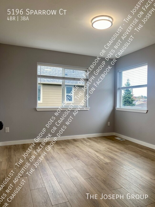 Building Photo - 5196 Sparrow Ct