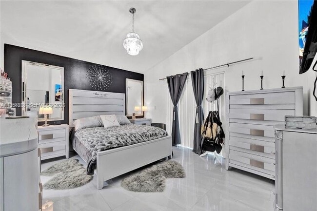 Building Photo - 13721 SW 119th Ave