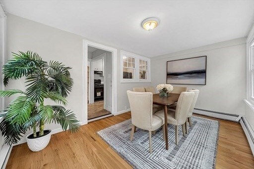 Building Photo - 628 Boylston St