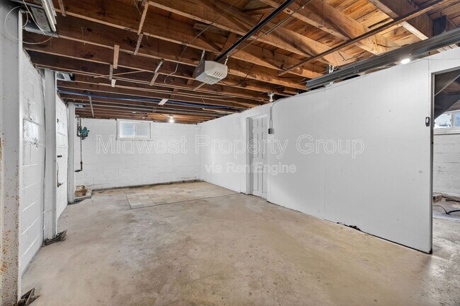 Building Photo - 7711 Brocton Ct