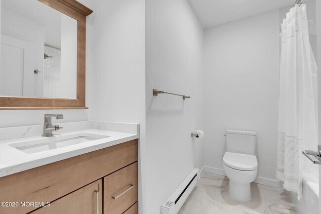 Building Photo - 42 Lexington Ct