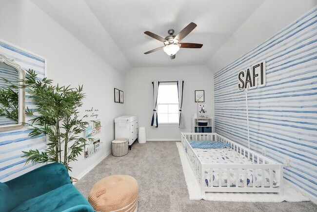 Building Photo - 8922 Golden Mist Dr